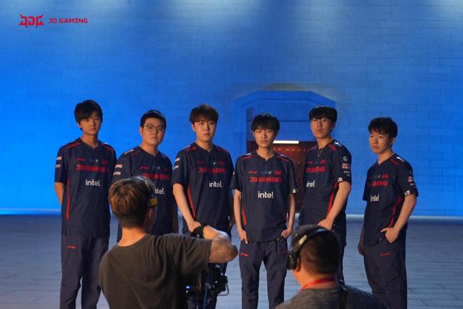 主动攻击半 主动攻击半